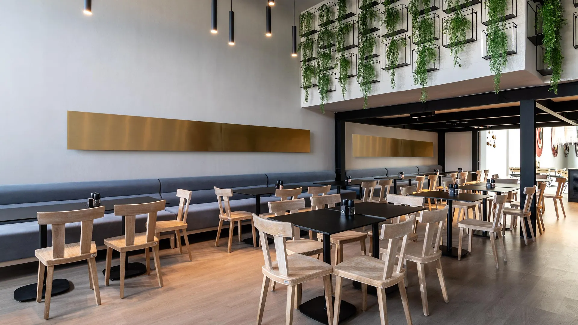 איה נאפה Abacus Suites 3*, איה נאפה קפריסין