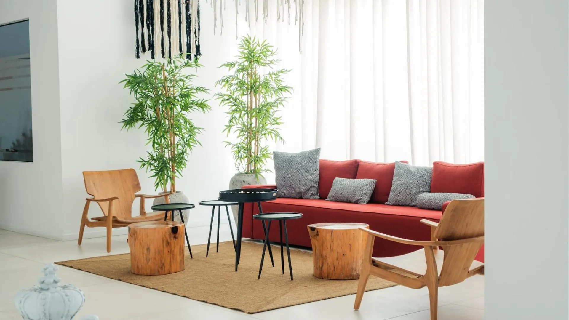 איה נאפה Abacus Suites לינה וארוחת בוקר איה נאפה