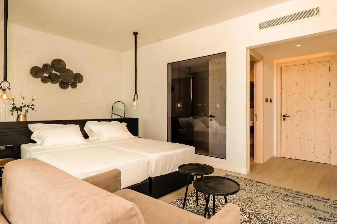 Abacus Suites Ayia Napa