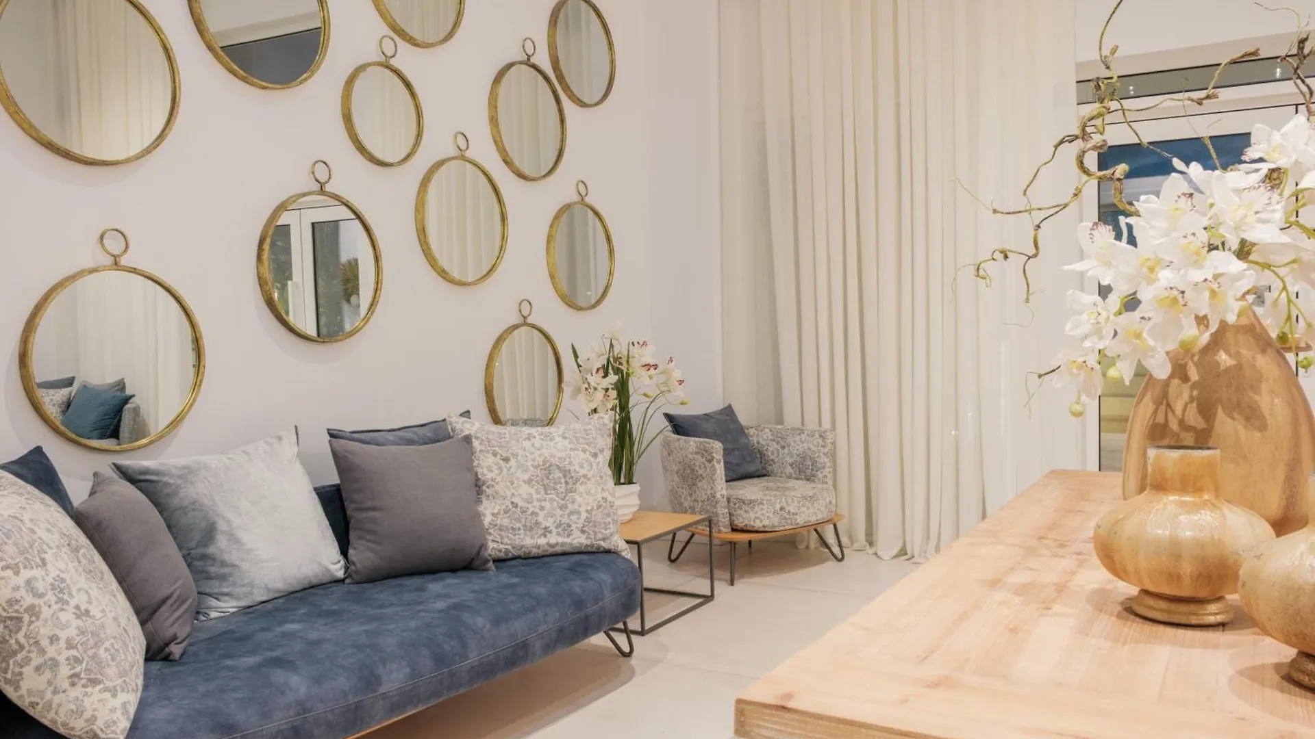 Abacus Suites Ayia Napa 3*,