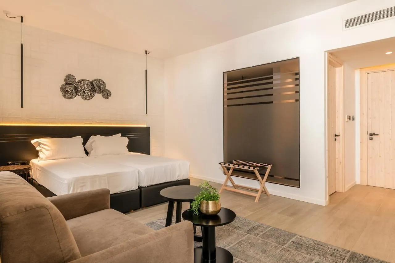 *** Couette-café Abacus Suites Ayía Nápa Chypre